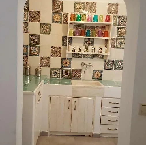 Amalthia House Arkásza